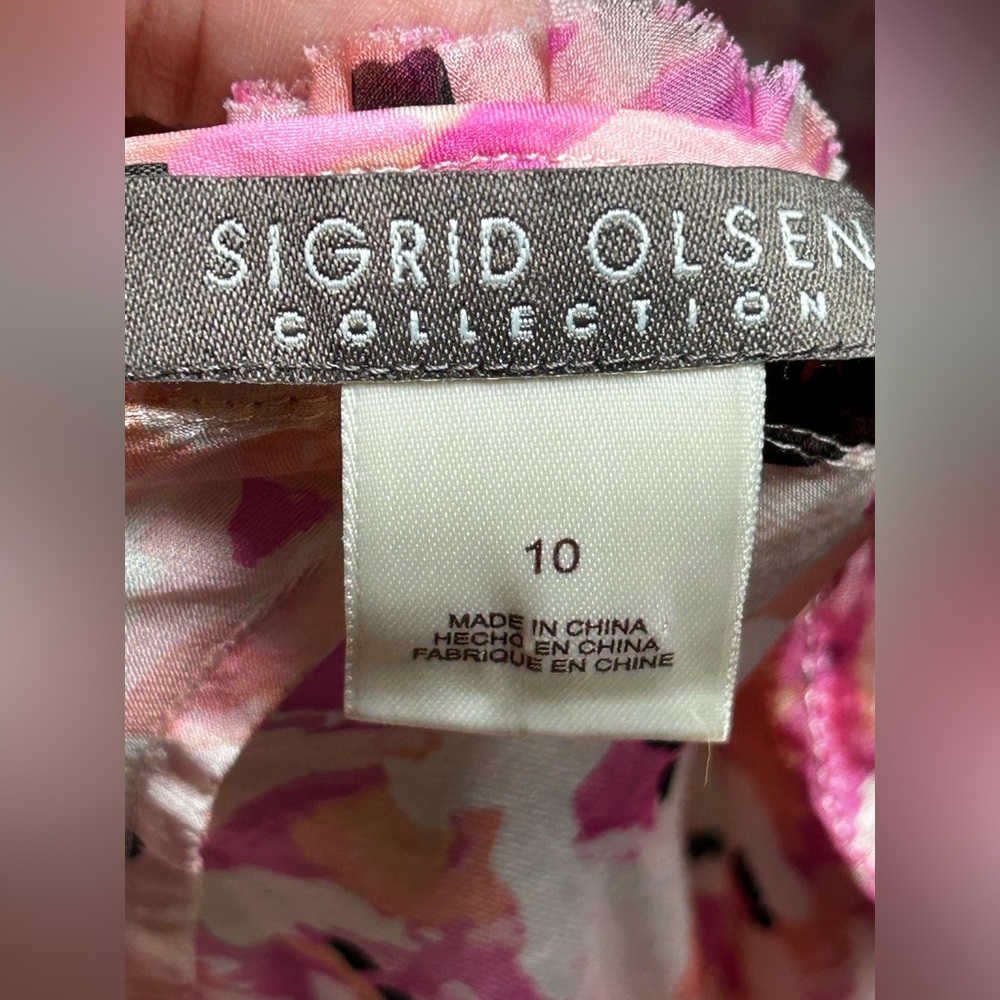 Sigrid Olsen Vibrant Pink and Cream Patterned Garment - Picture 8 of 8